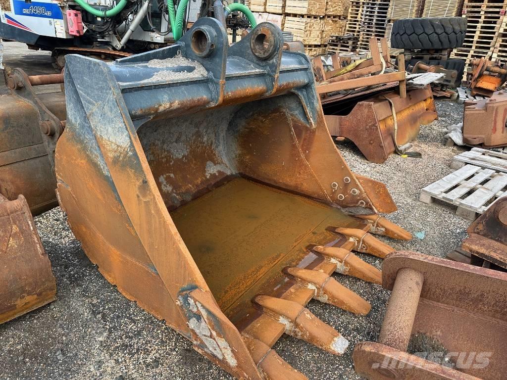 Hyundai HX 380 L Excavadoras sobre orugas