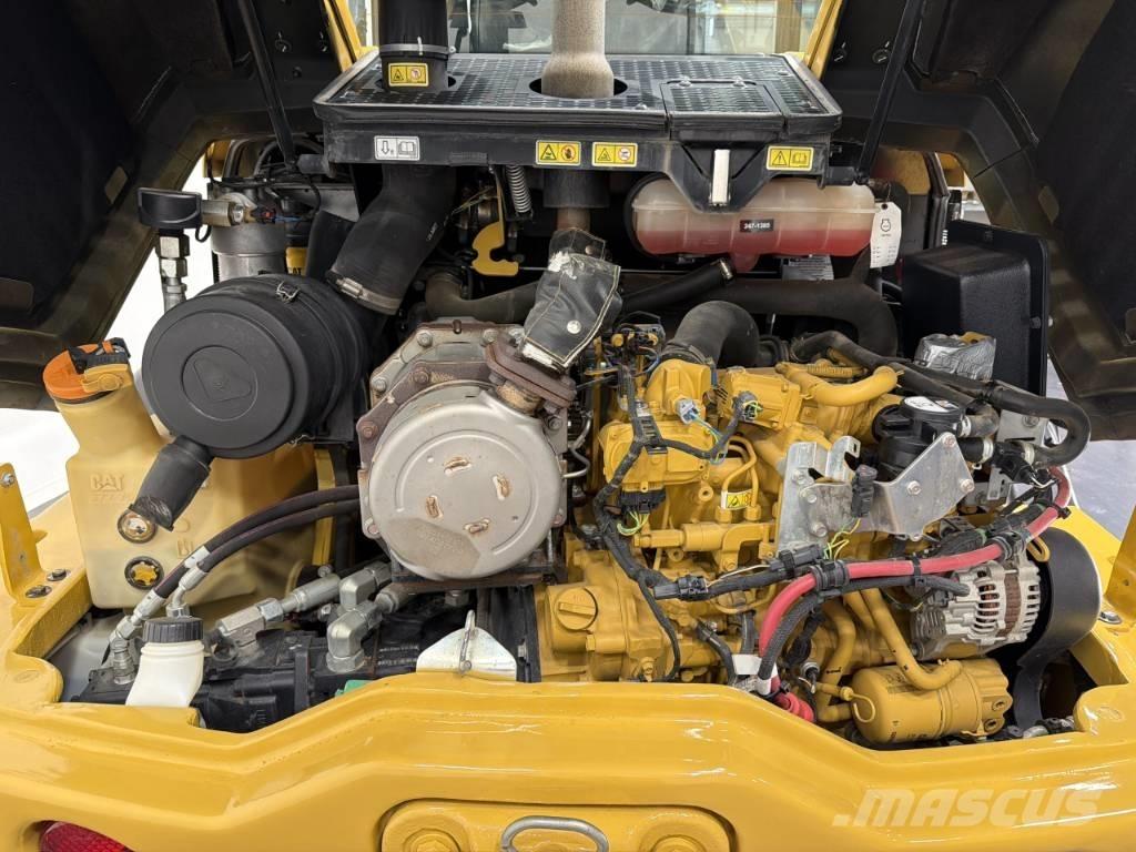 CAT 908M Cargadoras sobre ruedas