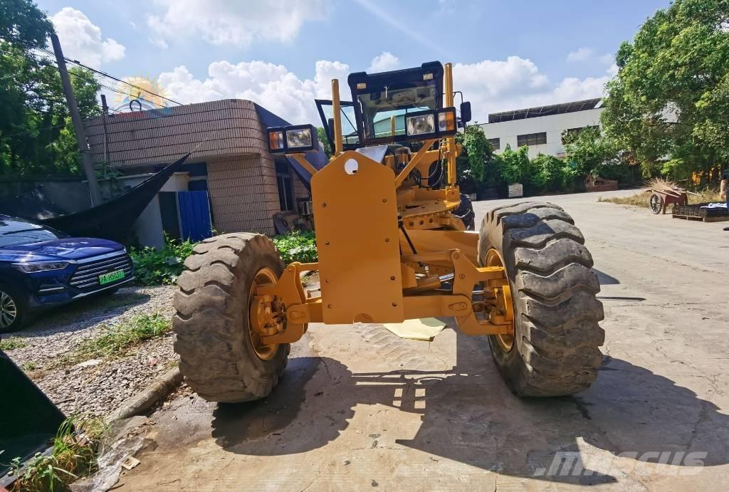 Shantui SG18 Niveladoras