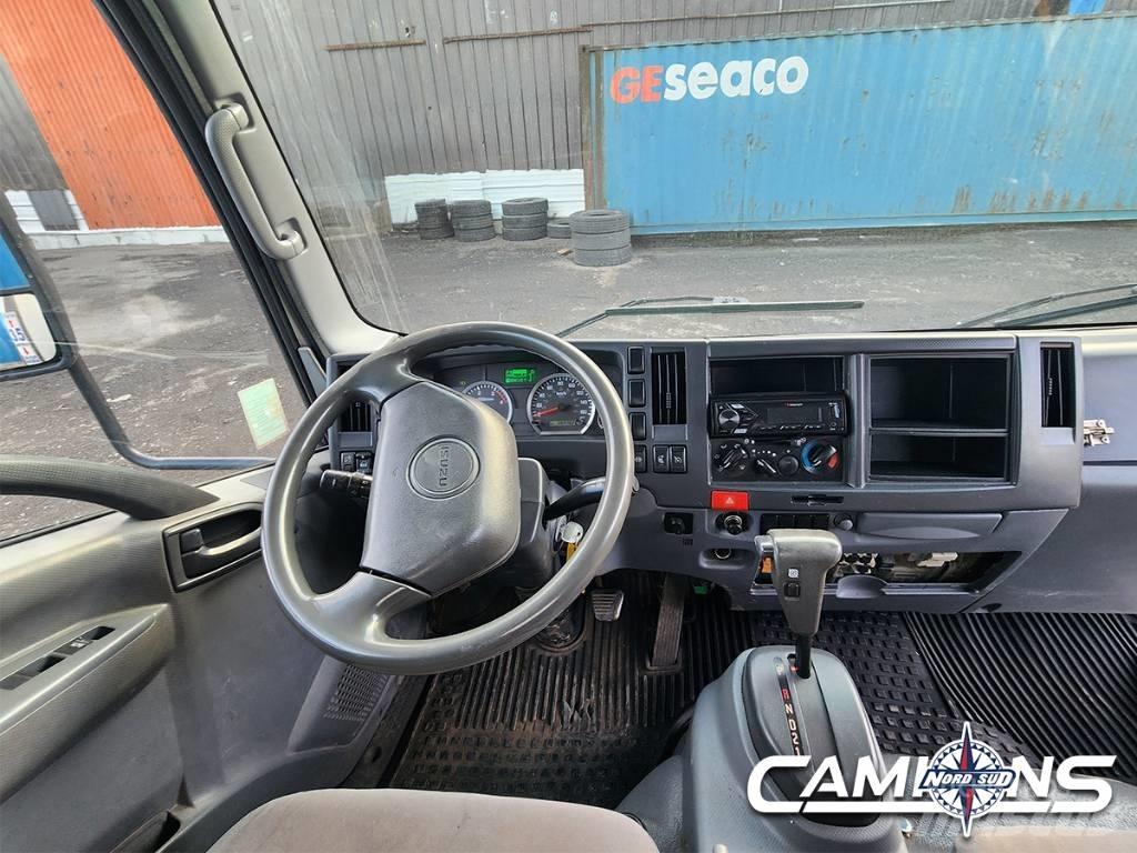 Isuzu NRR Camiones con caja de remolque