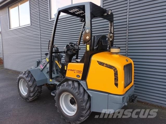 GiANT v452t hd x-tra Minicargadoras