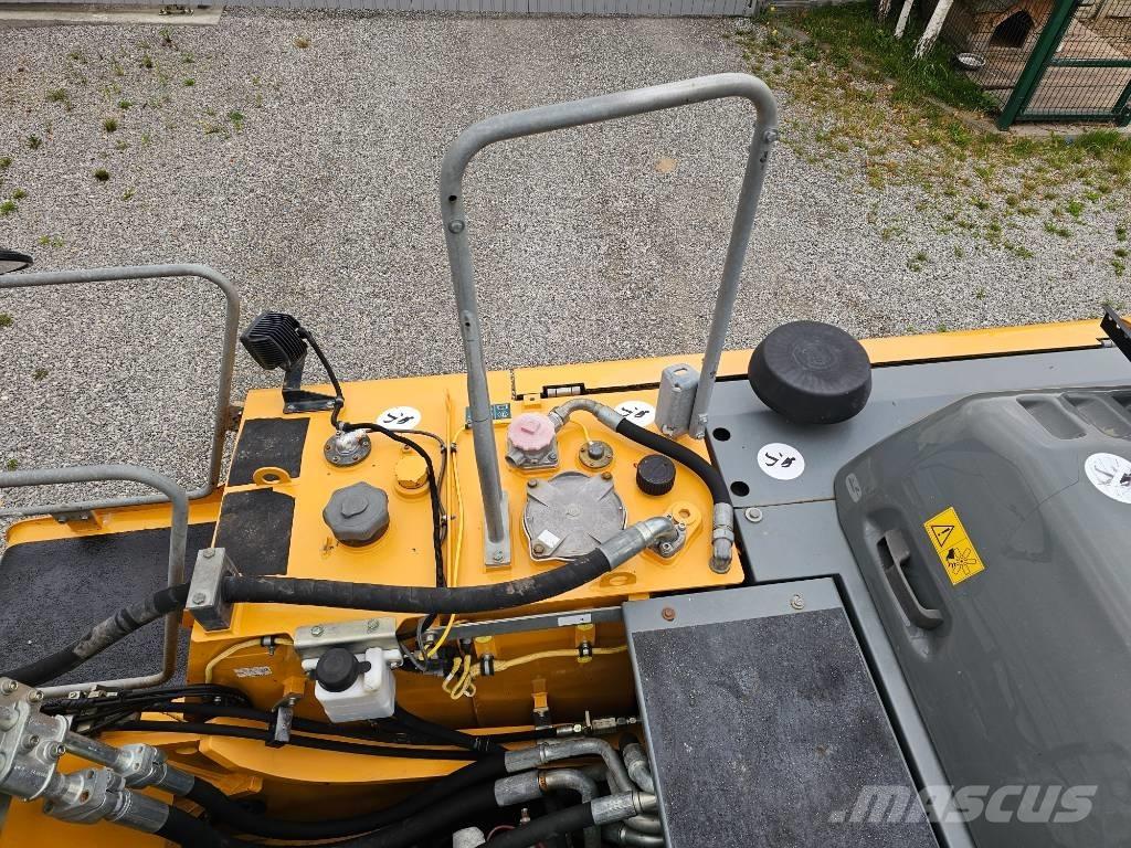 Liebherr R 922 Excavadoras sobre orugas