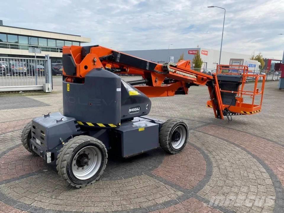 JLG M 450 AJ Plataformas con brazo de elevación manual