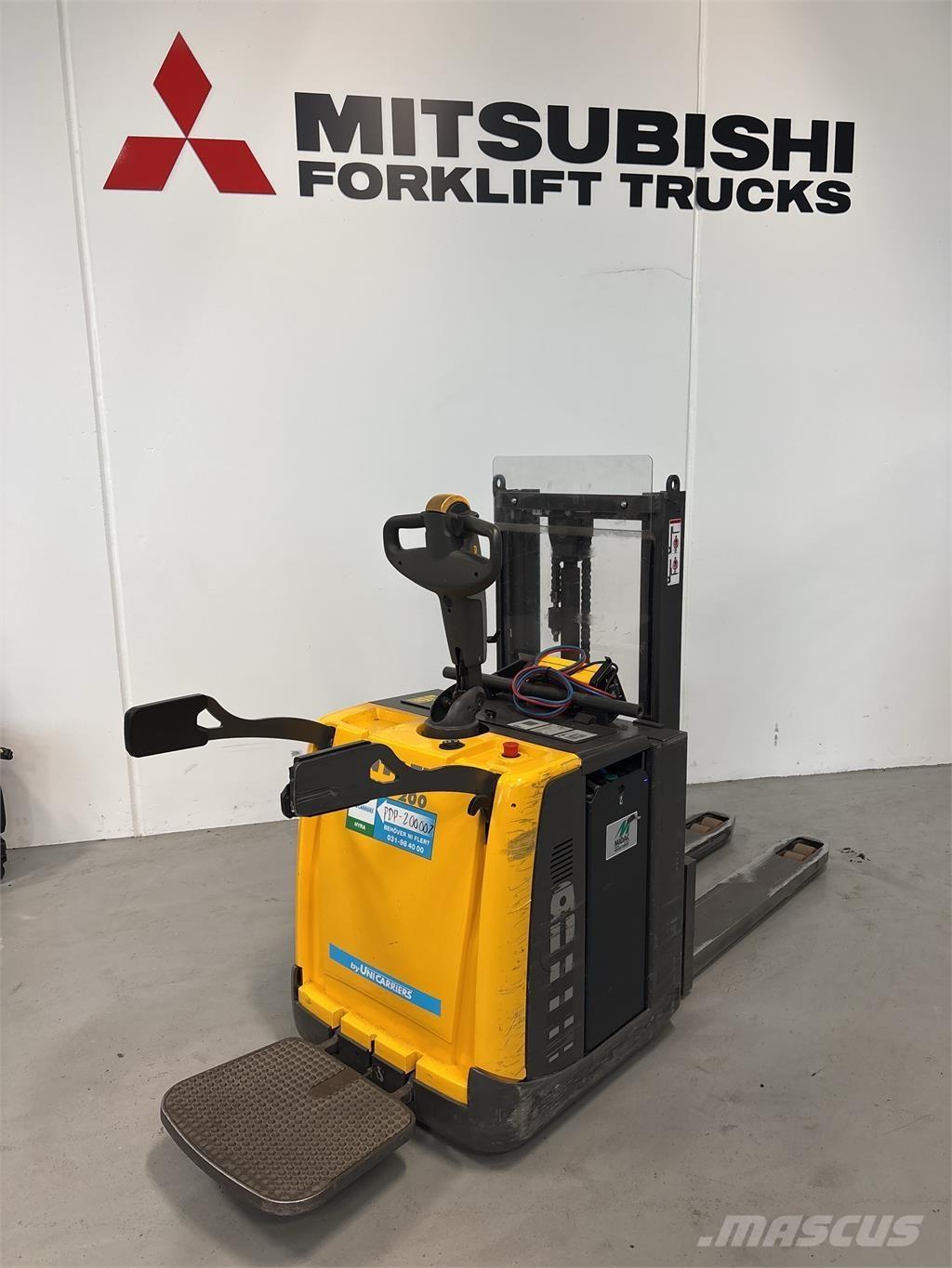 Atlet PDP200 Apiladoras eléctricos