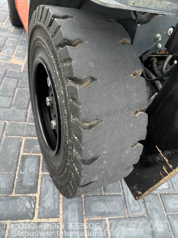 Toyota 02-8FGJF35 Camiones LPG