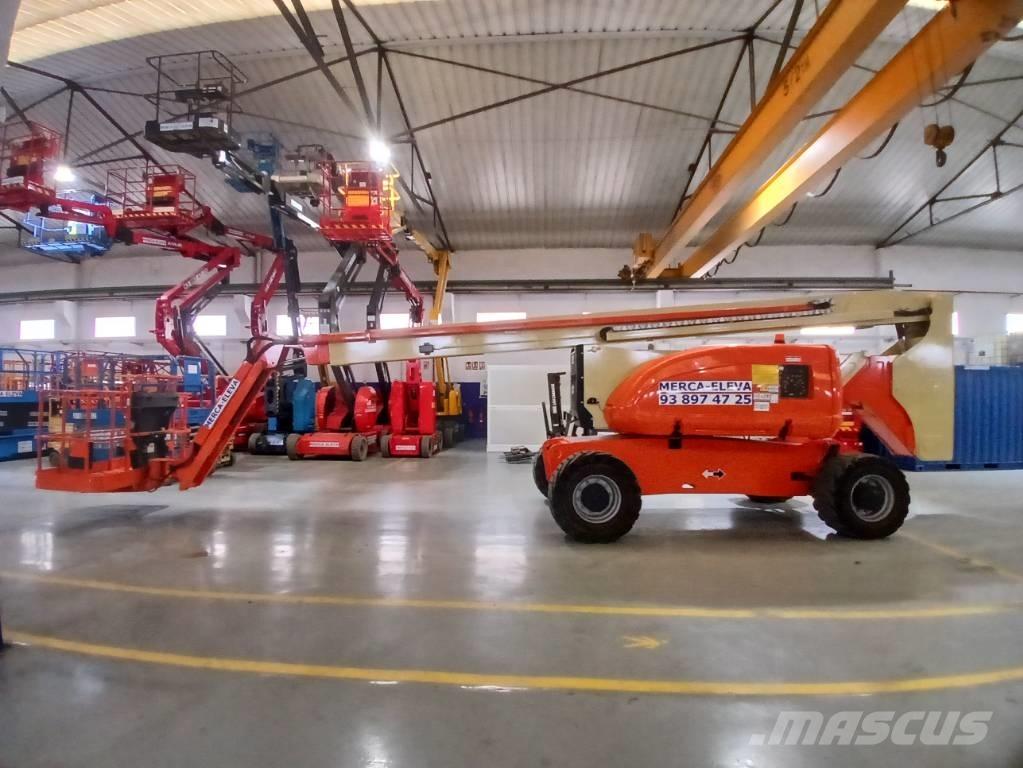 JLG 800 AJ Plataformas con brazo de elevación manual