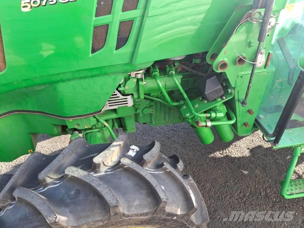 John Deere 5075GL Tractores