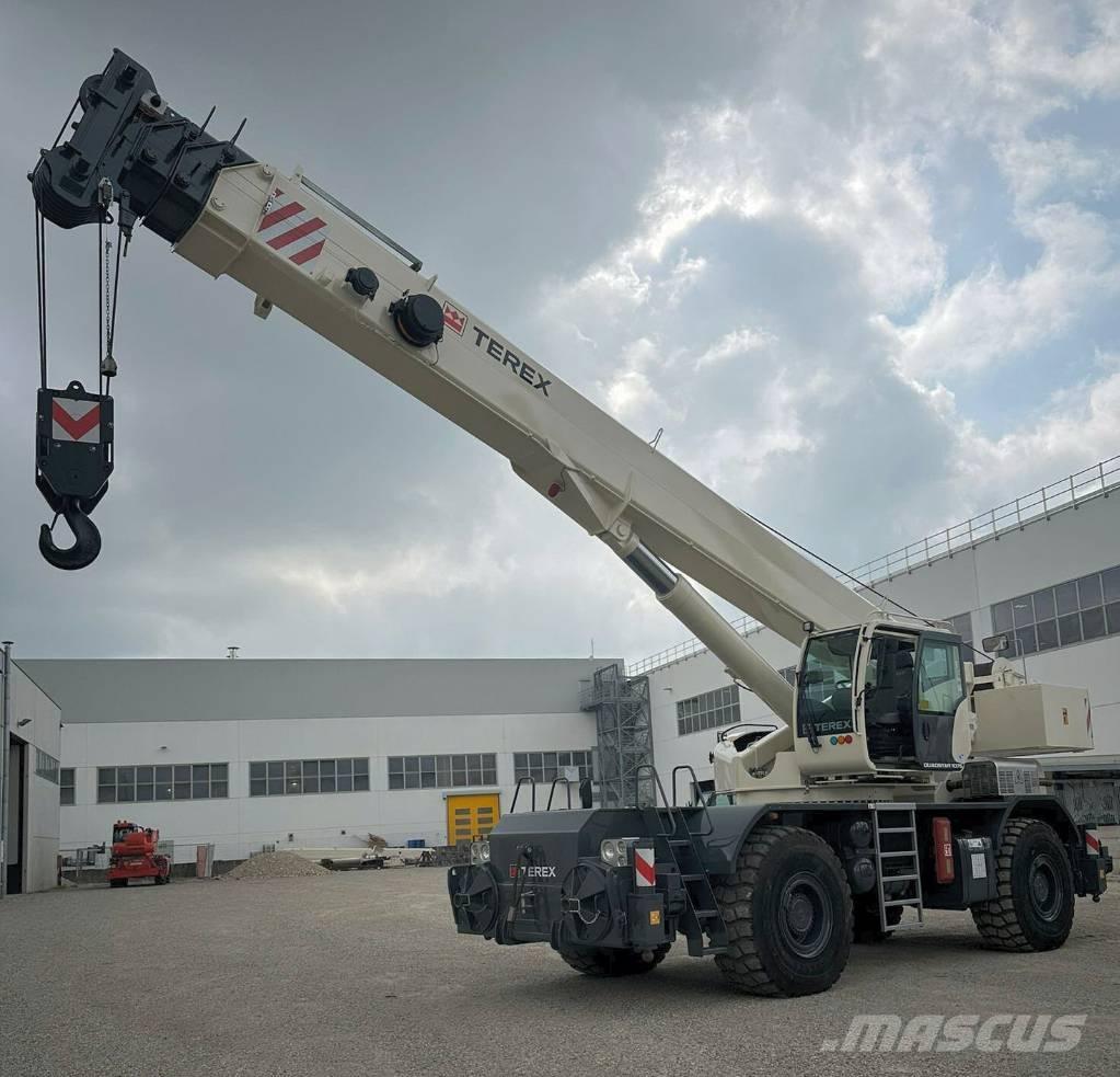 Terex Quadstar 1075 Grúas autopropulsadas