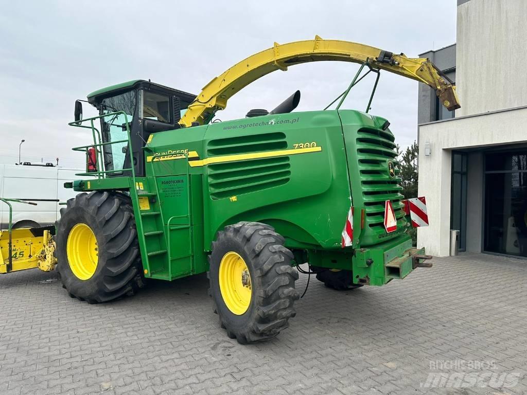 John Deere 7300 Cosechadoras de forraje autopropulsadas