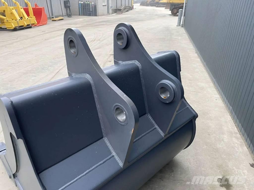 Komatsu PC290 Cucharones