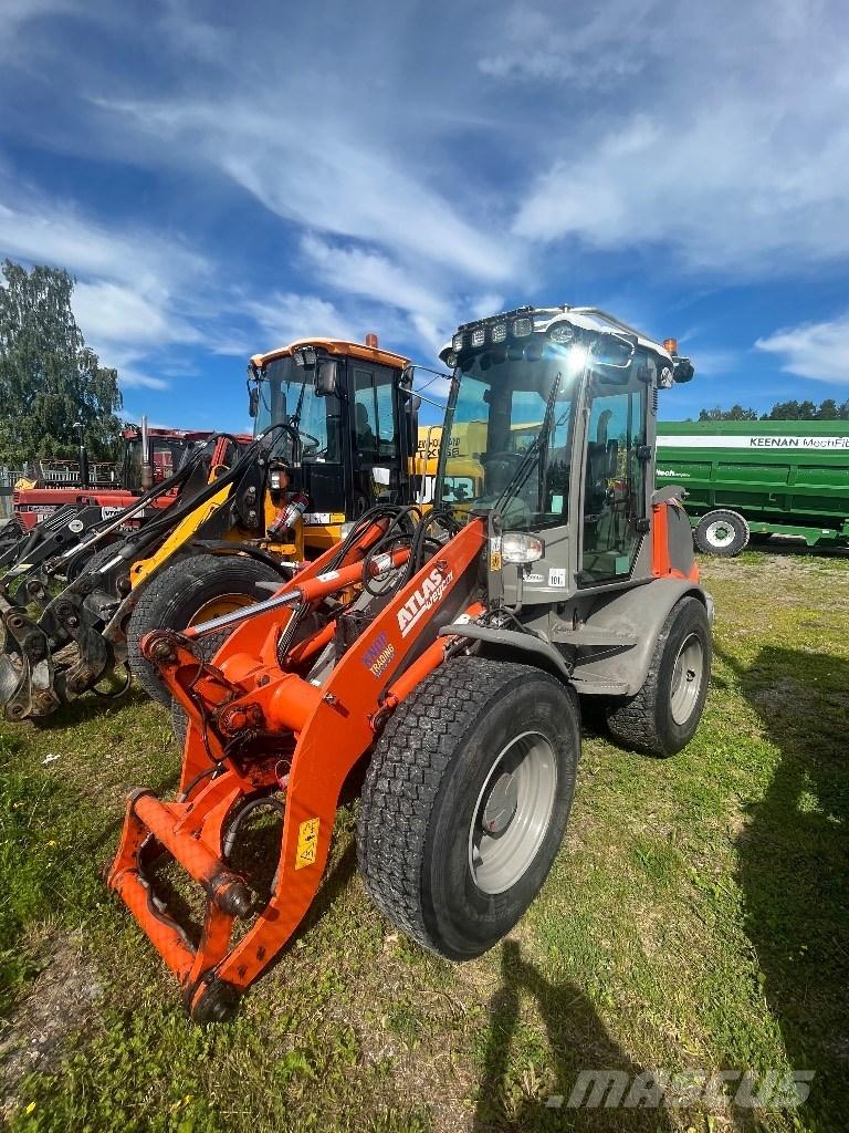 Atlas Weycor AR 65 e Cargadoras sobre ruedas