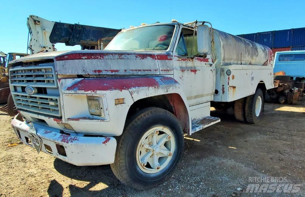 Ford F 600 Camiones cisternas