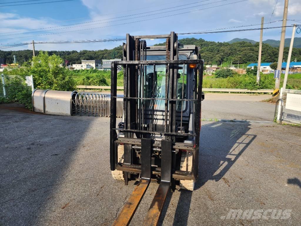 Toyota 7 FB 25 Carretillas de horquilla eléctrica