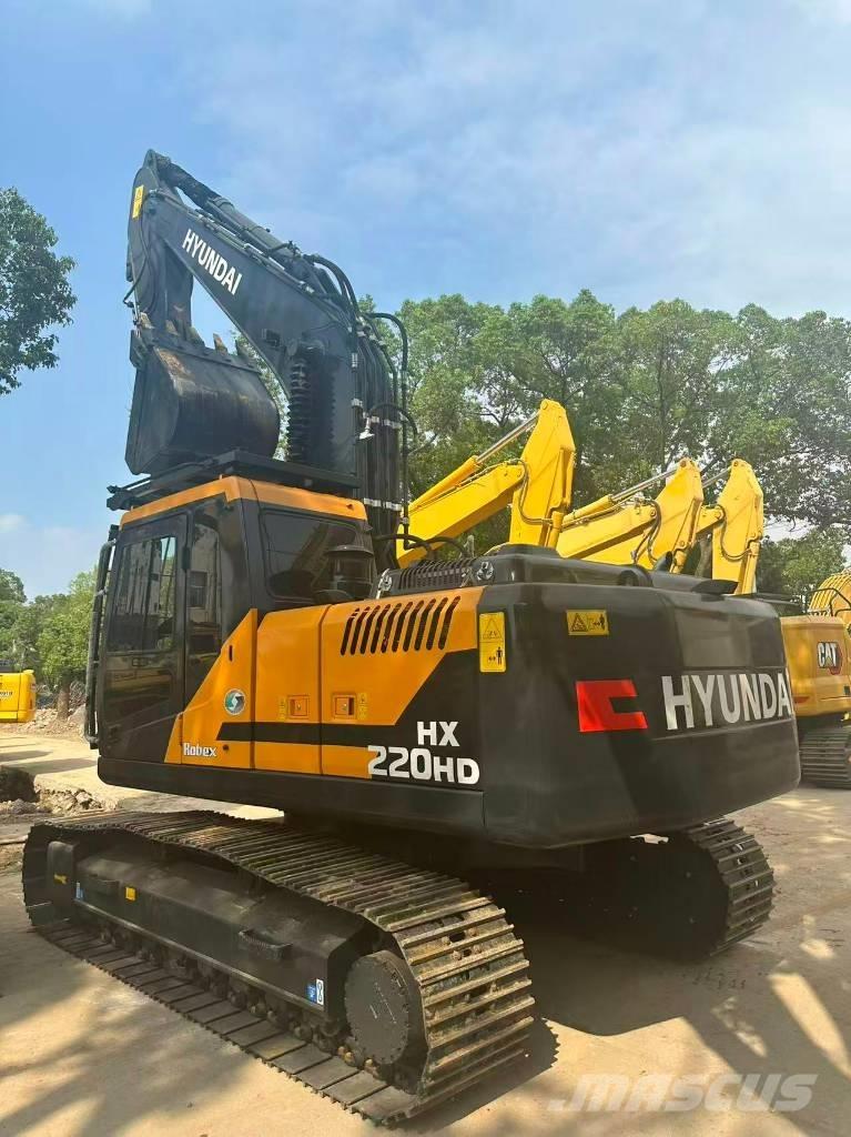 Hyundai HX220HD Excavadoras sobre orugas