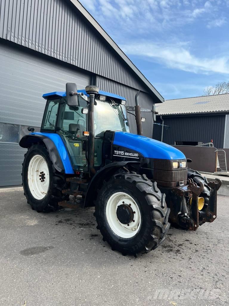 New Holland TS 115 Tractores