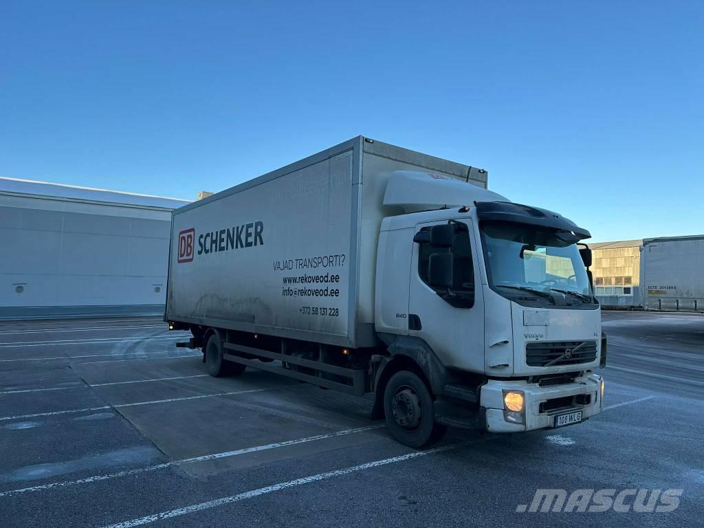 Volvo FL 240 Camiones con caja de remolque
