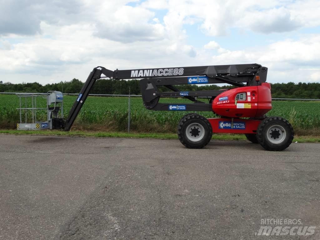 Manitou 200 ATJ Plataformas con brazo de elevación manual