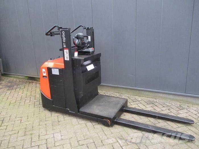 Toyota OSE 100W Montacargas recogepedidos de baja altura