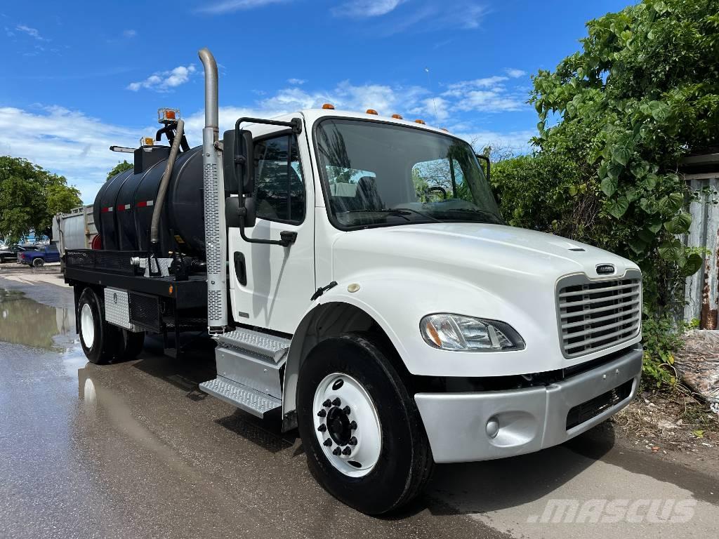 Freightliner M2 Camiones aspiradores/combi
