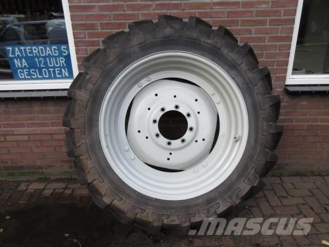 Michelin 13.6/38 Ruedas