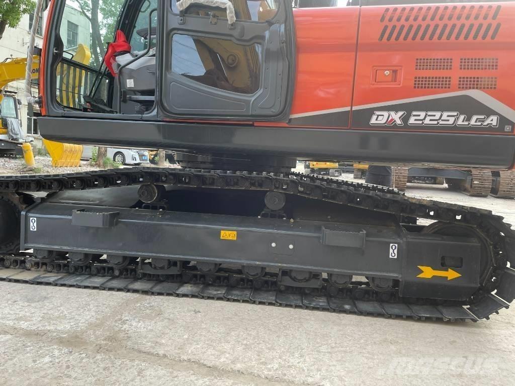 Doosan DX 225 Excavadoras 7t - 12t