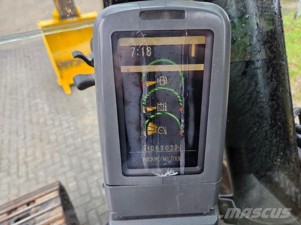 CAT 323DL Excavadoras sobre orugas