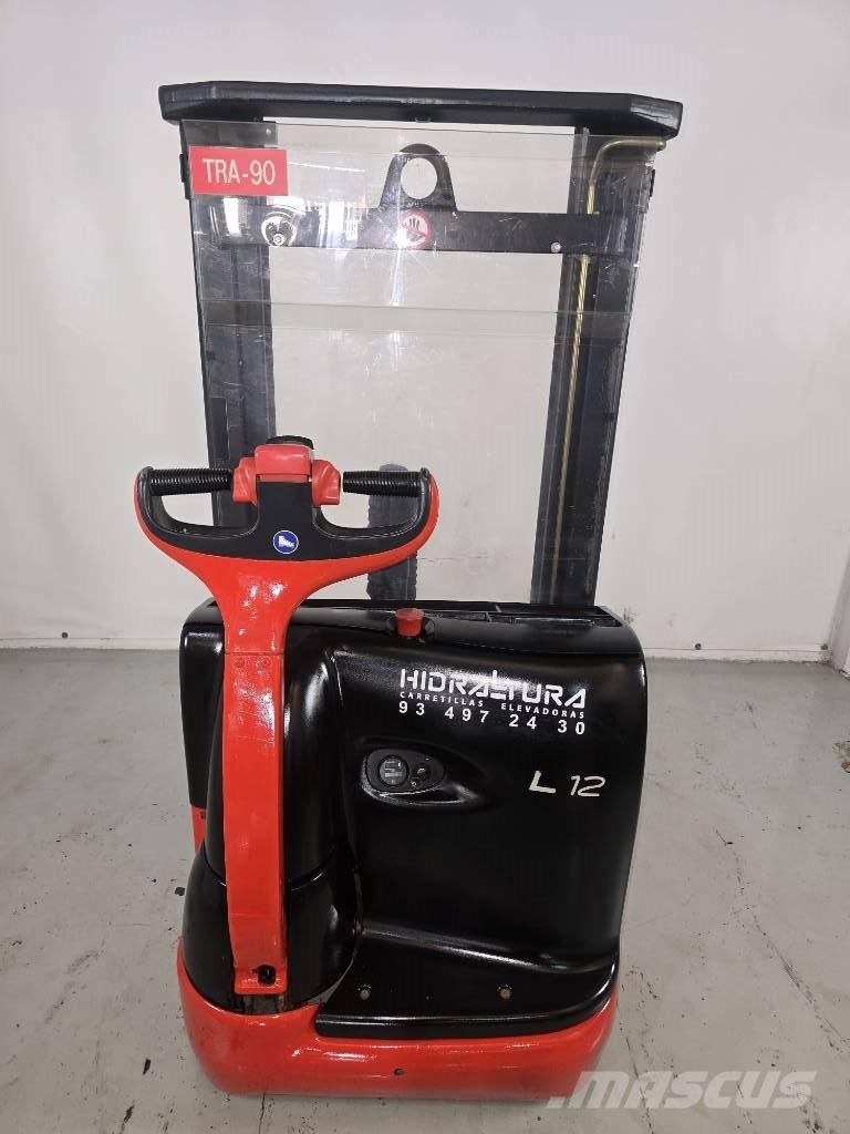 Linde L 12 Apiladoras eléctricos