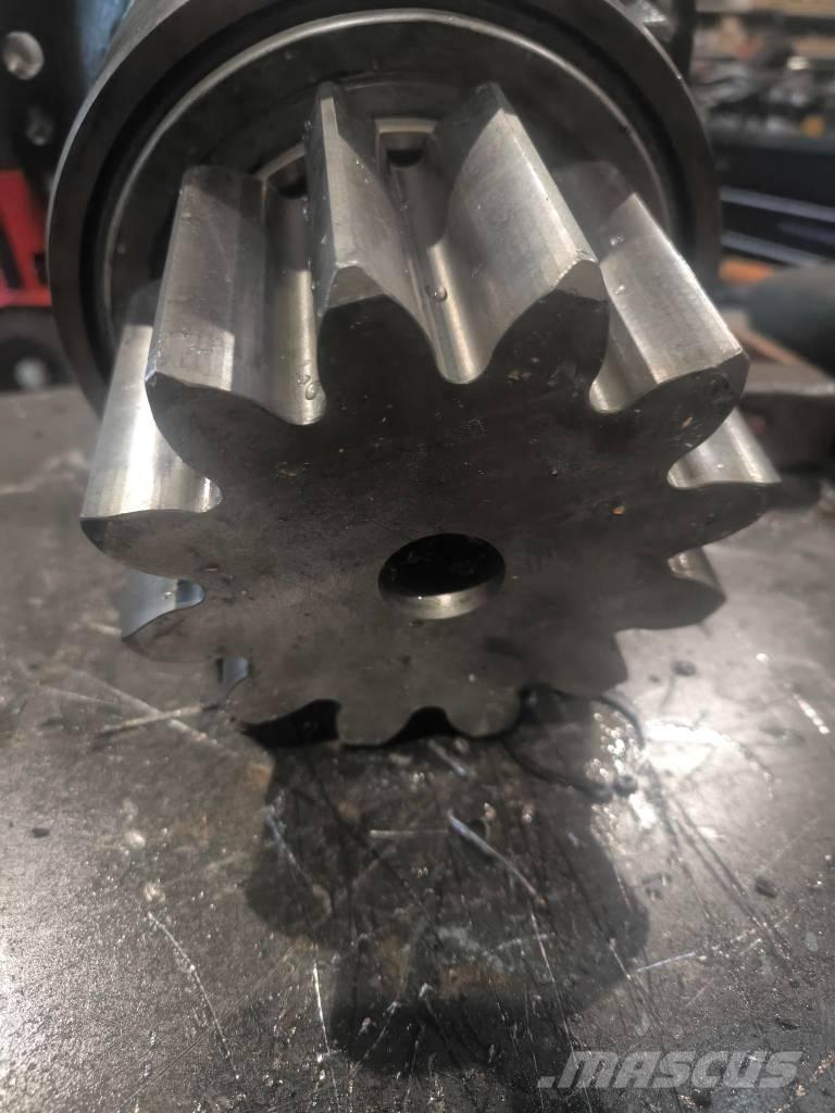 Fuchs 335 F Hidráulicos