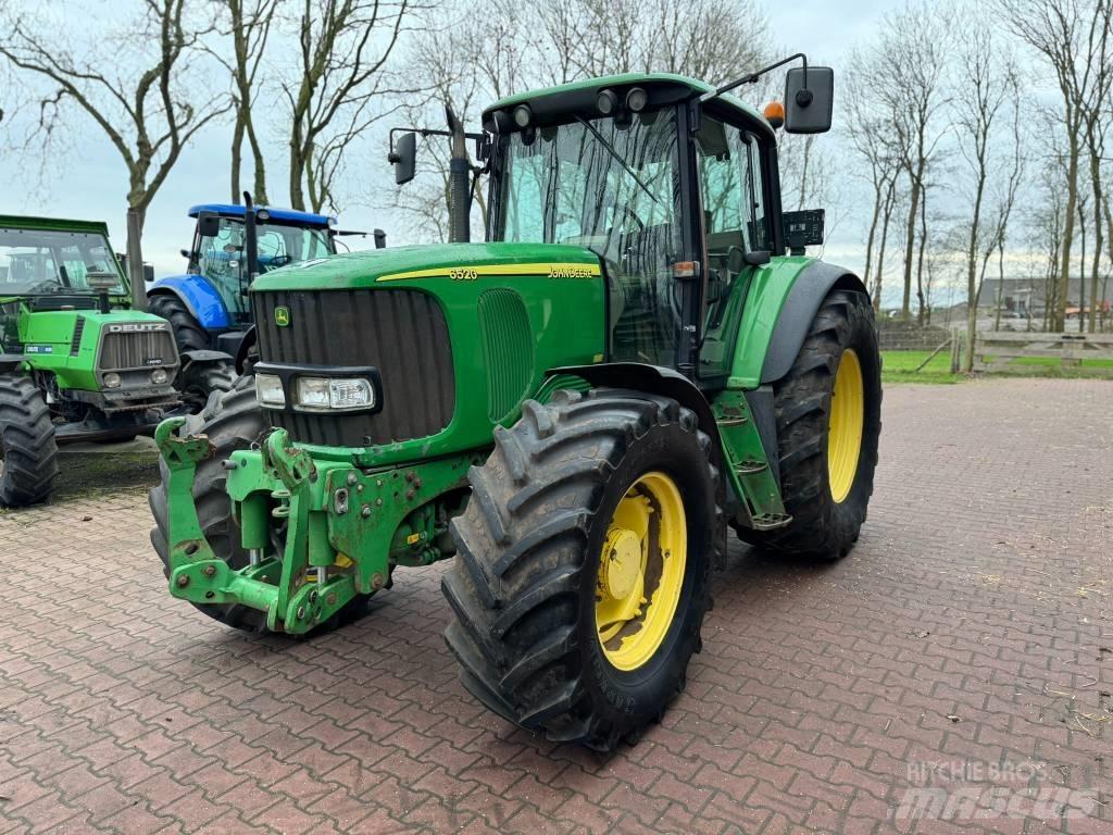 John Deere 6520 Tractores