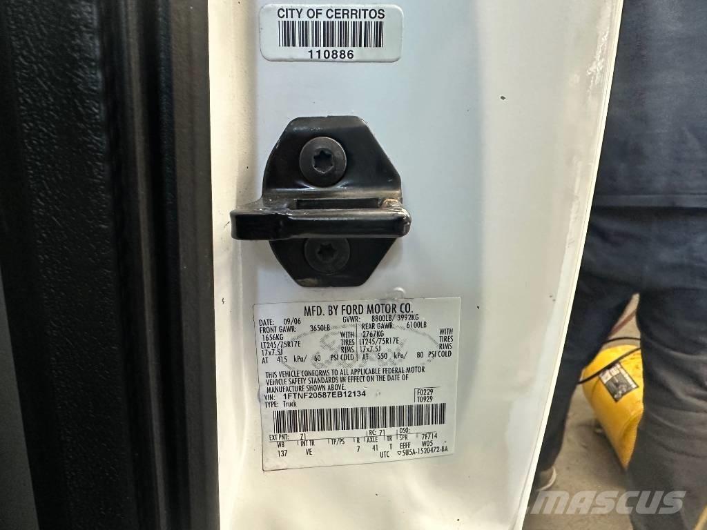 Ford F 250 Bañeras basculantes usadas