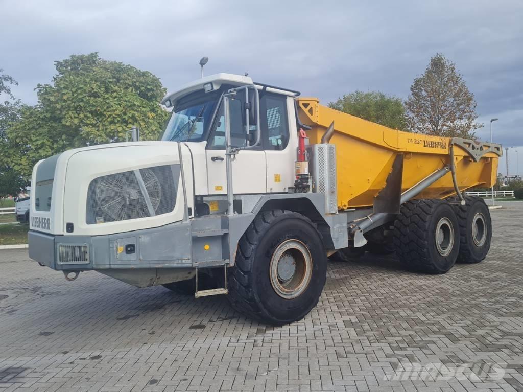 Liebherr TA 230 Camiones articulados