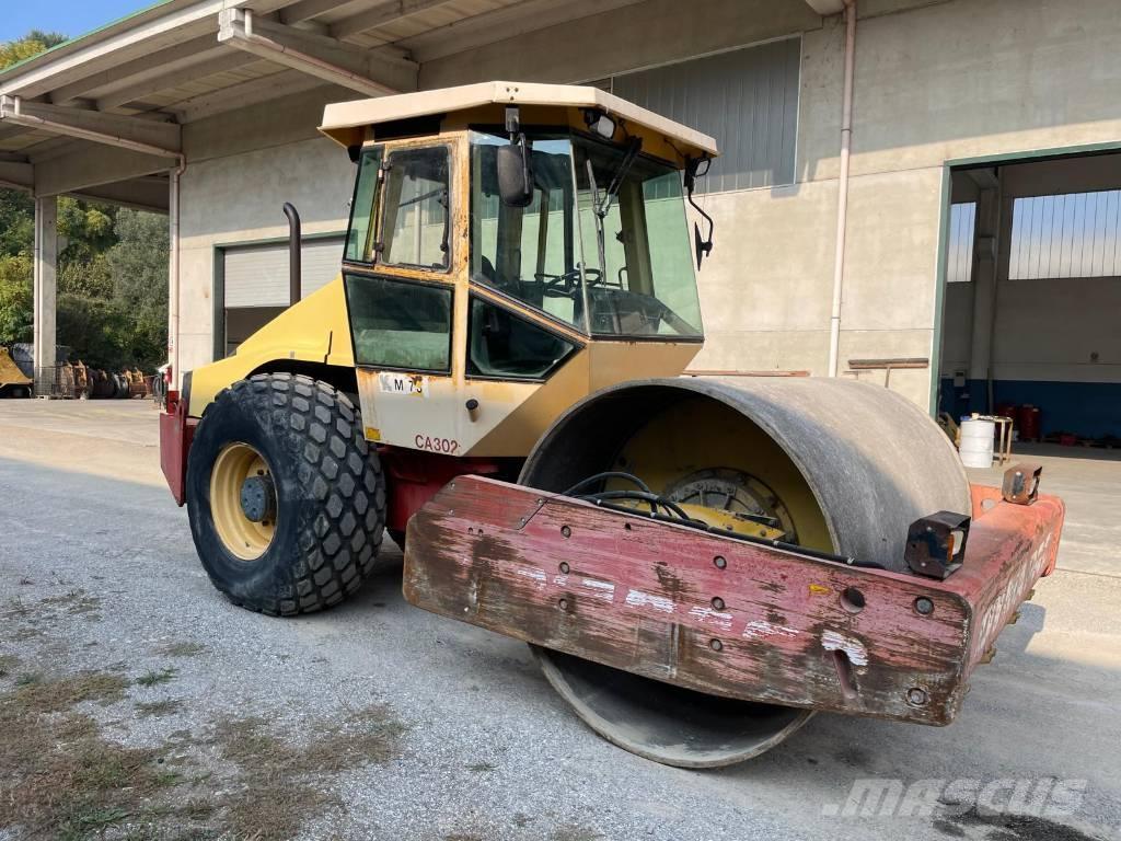 Dynapac CA 302 D Rodillos de un solo tambor