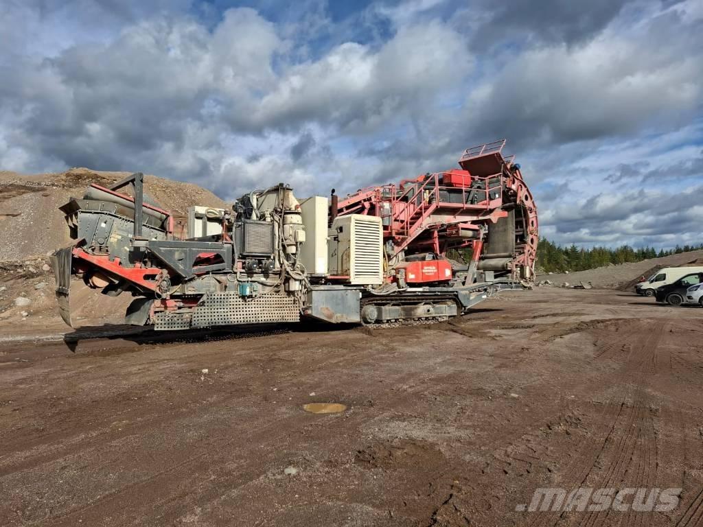 Sandvik UH550 E Trituradoras móviles