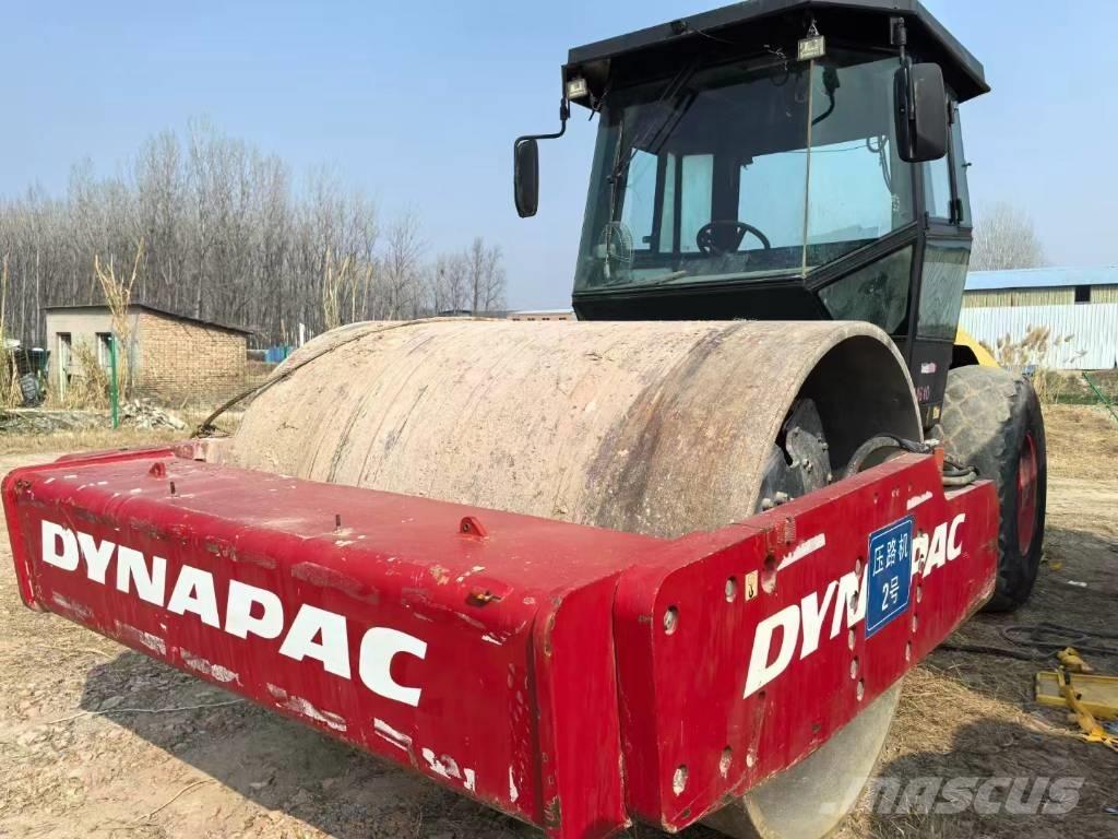Dynapac CA 610 D Rodillos de un solo tambor