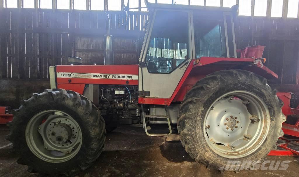 Massey Ferguson 699 Tractores
