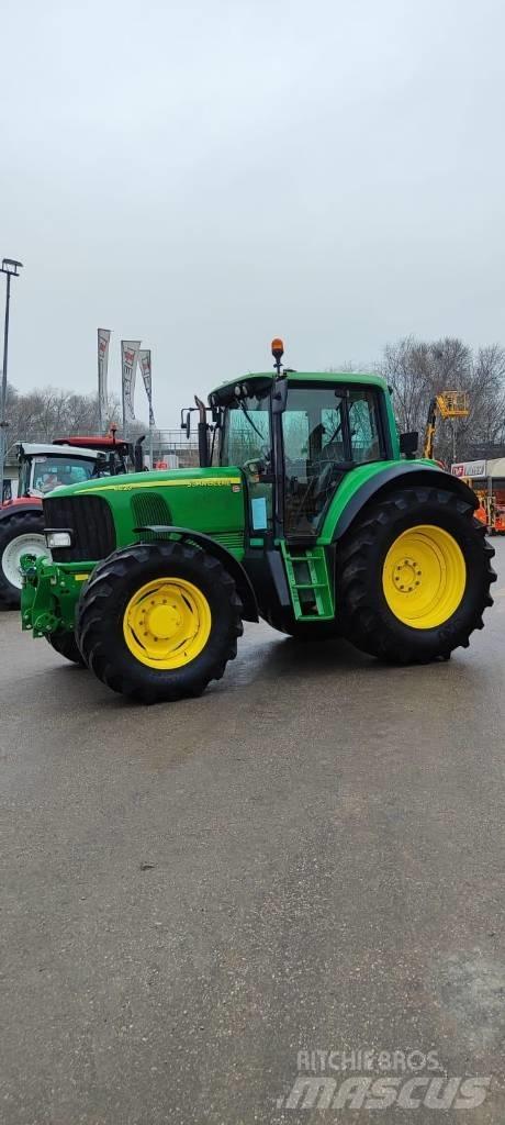 John Deere 6820 Tractores