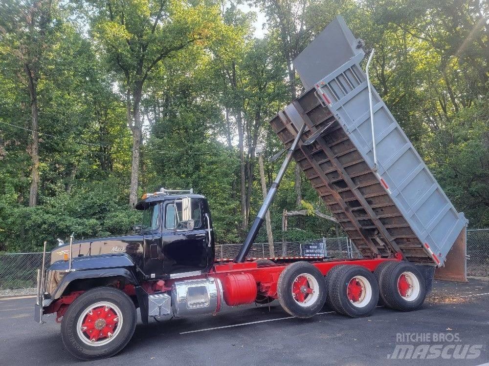 Mack RD688S Bañeras basculantes usadas