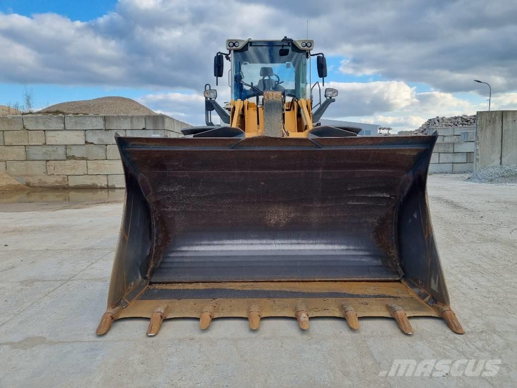 Liebherr 566 xpower Cargadoras sobre ruedas