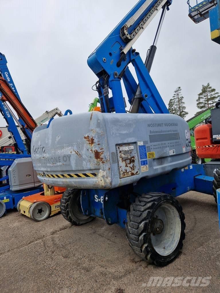 Genie S 65 Plataformas con brazo de elevación telescópico