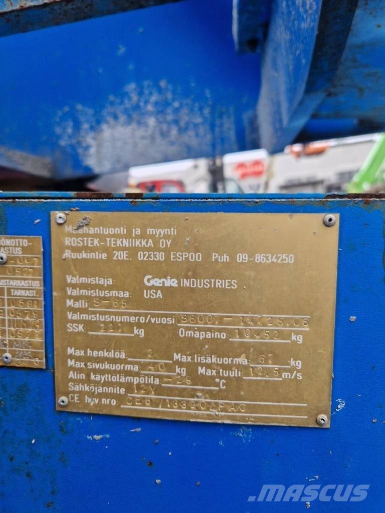 Genie S 65 Plataformas con brazo de elevación telescópico