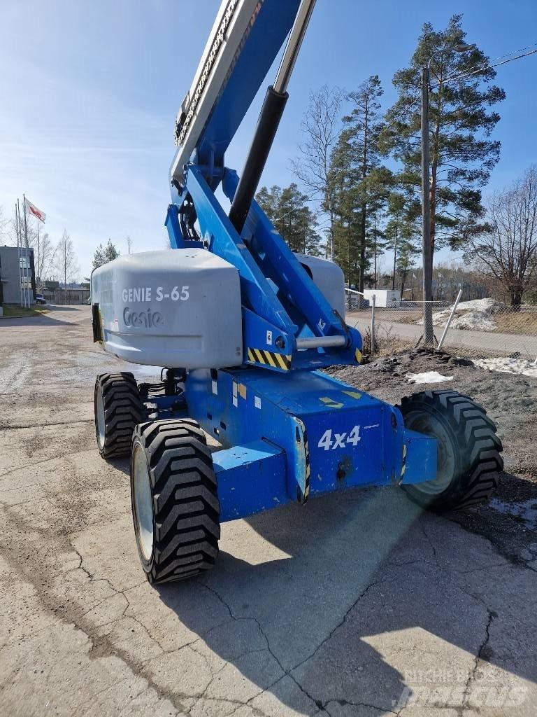 Genie S 65 Plataformas con brazo de elevación telescópico