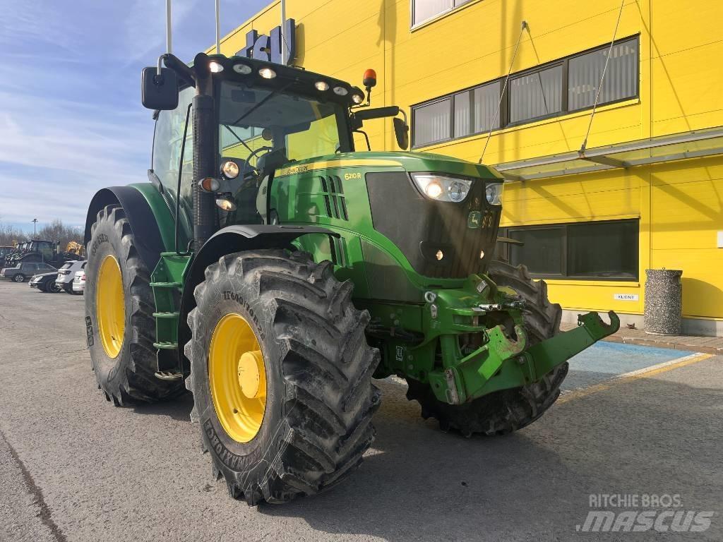 John Deere 6210R Tractores