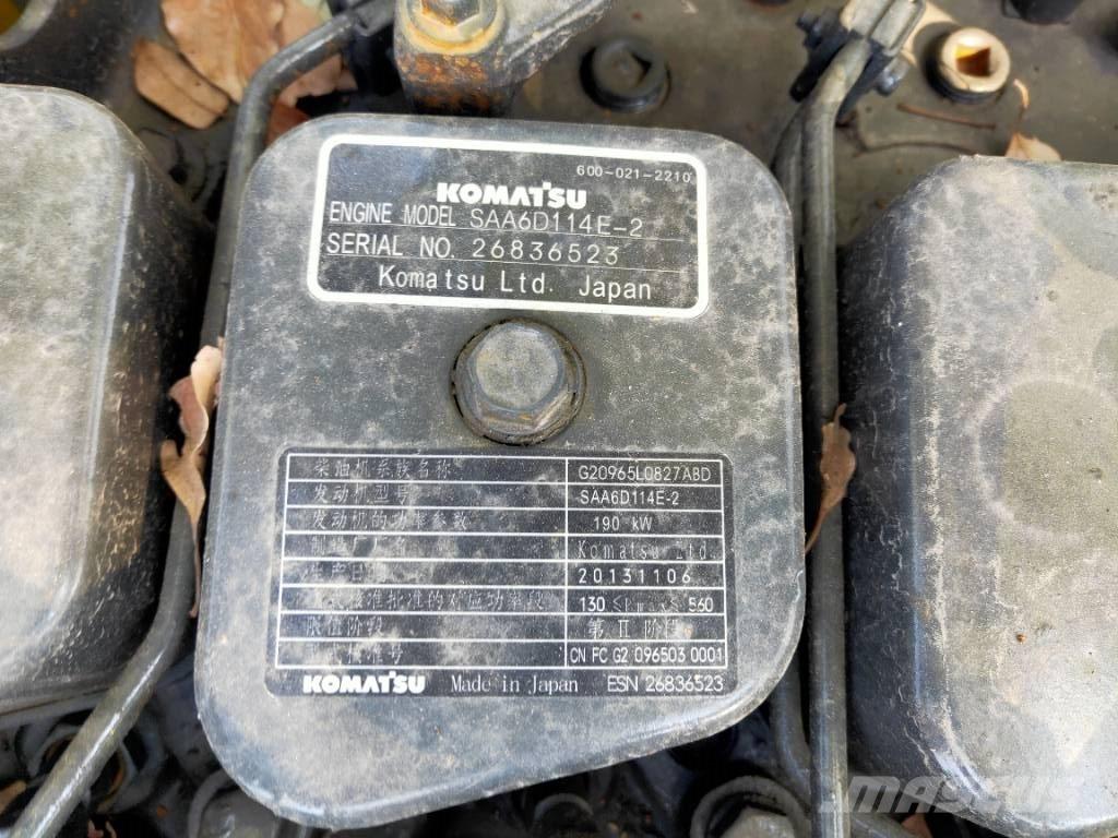 Komatsu PC300-7 Excavadoras sobre orugas