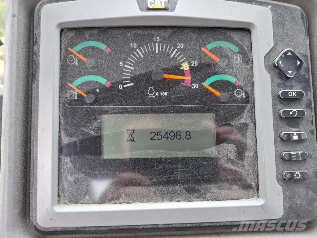 CAT 972k Cargadoras sobre ruedas