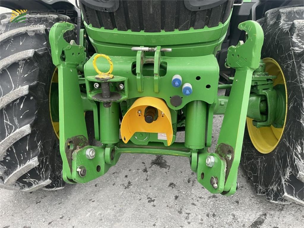John Deere 6115R Tractores