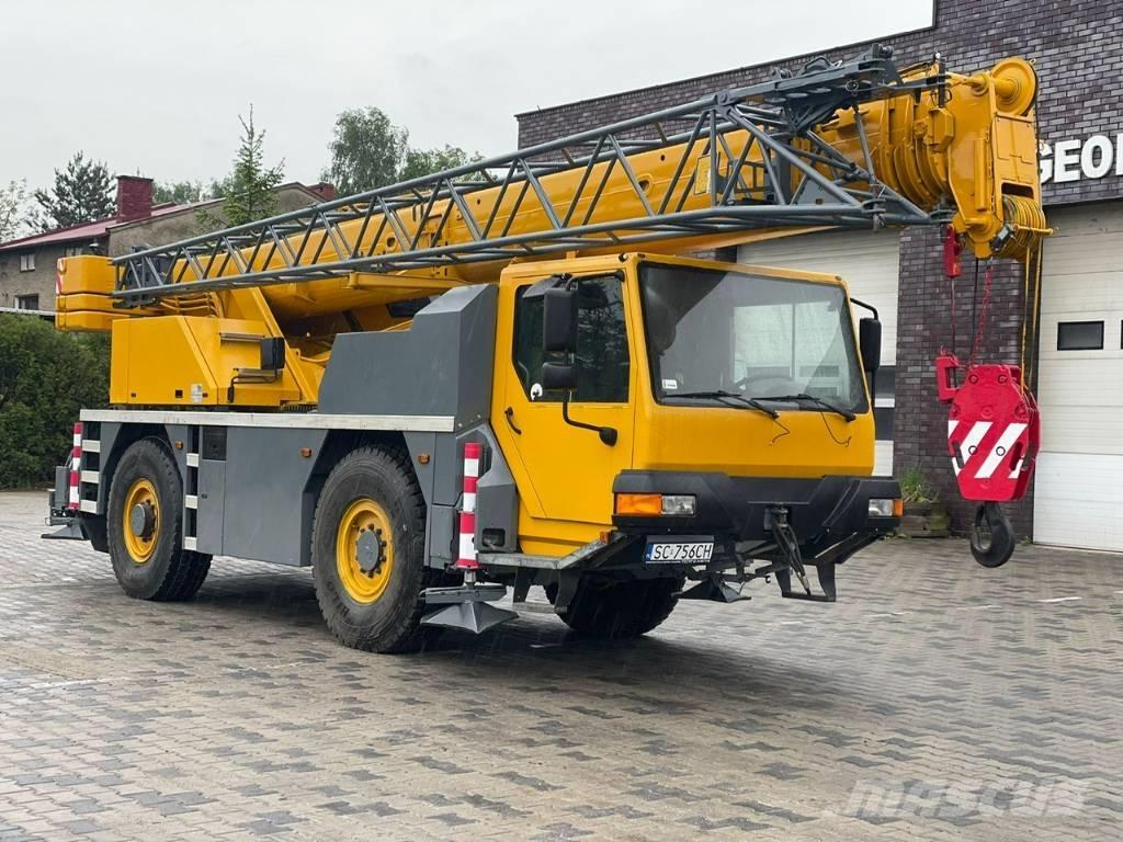 Liebherr LTM 1030/2 Grúas todo terreno