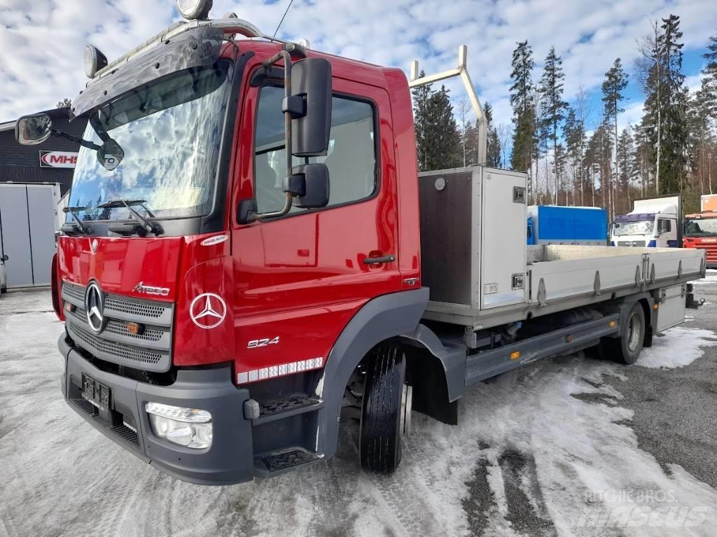 Mercedes-Benz Atego Camiones de cama baja