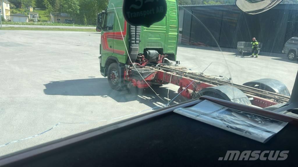 Scania R 480 LB Camiones con chasís y cabina