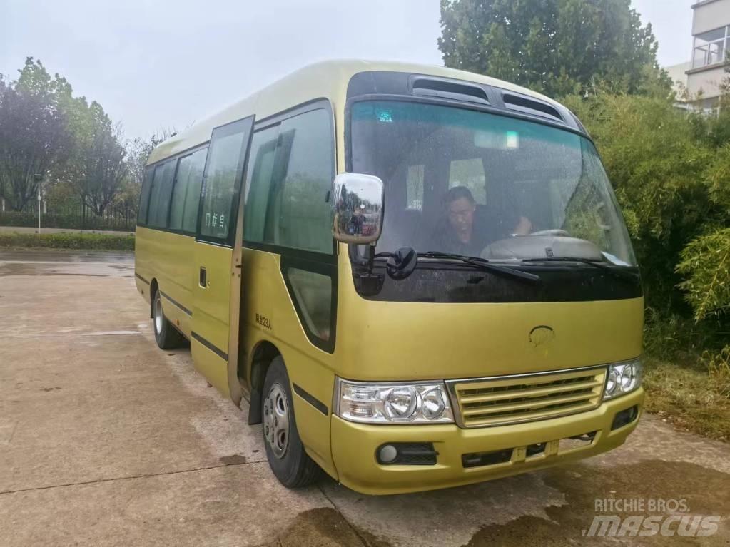 Toyota Coaster Autobuses interurbano