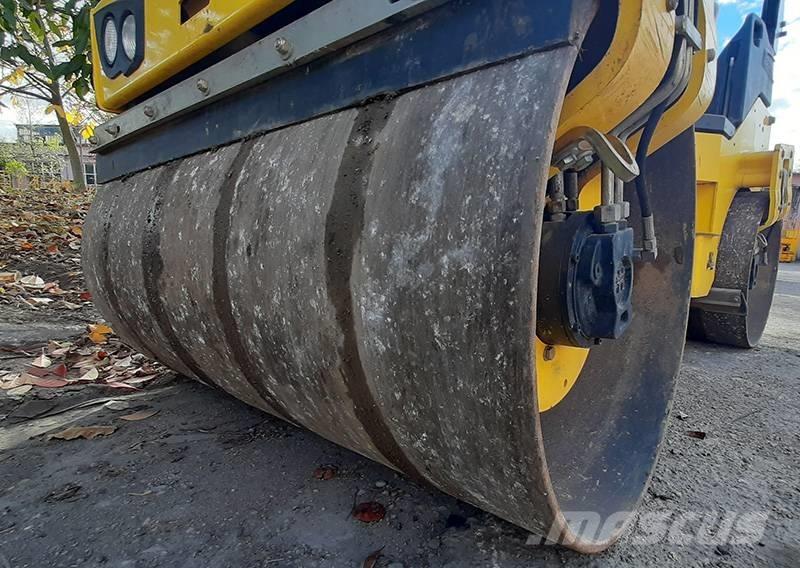 Bomag BW 120 AD Rodillos de doble tambor